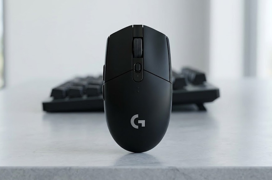 Logitech G305 Lightspeed lightweight wireless gaming mouse in black